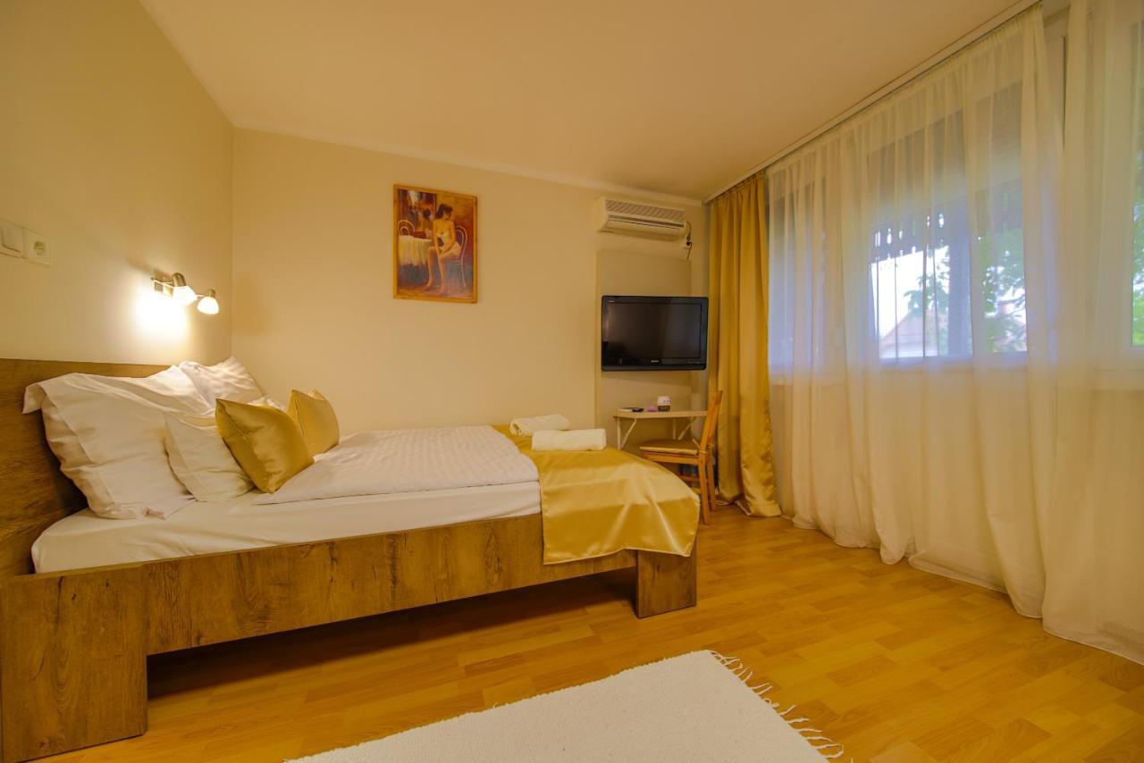 Maria Apartman Hajduszoboszlo Exterior photo