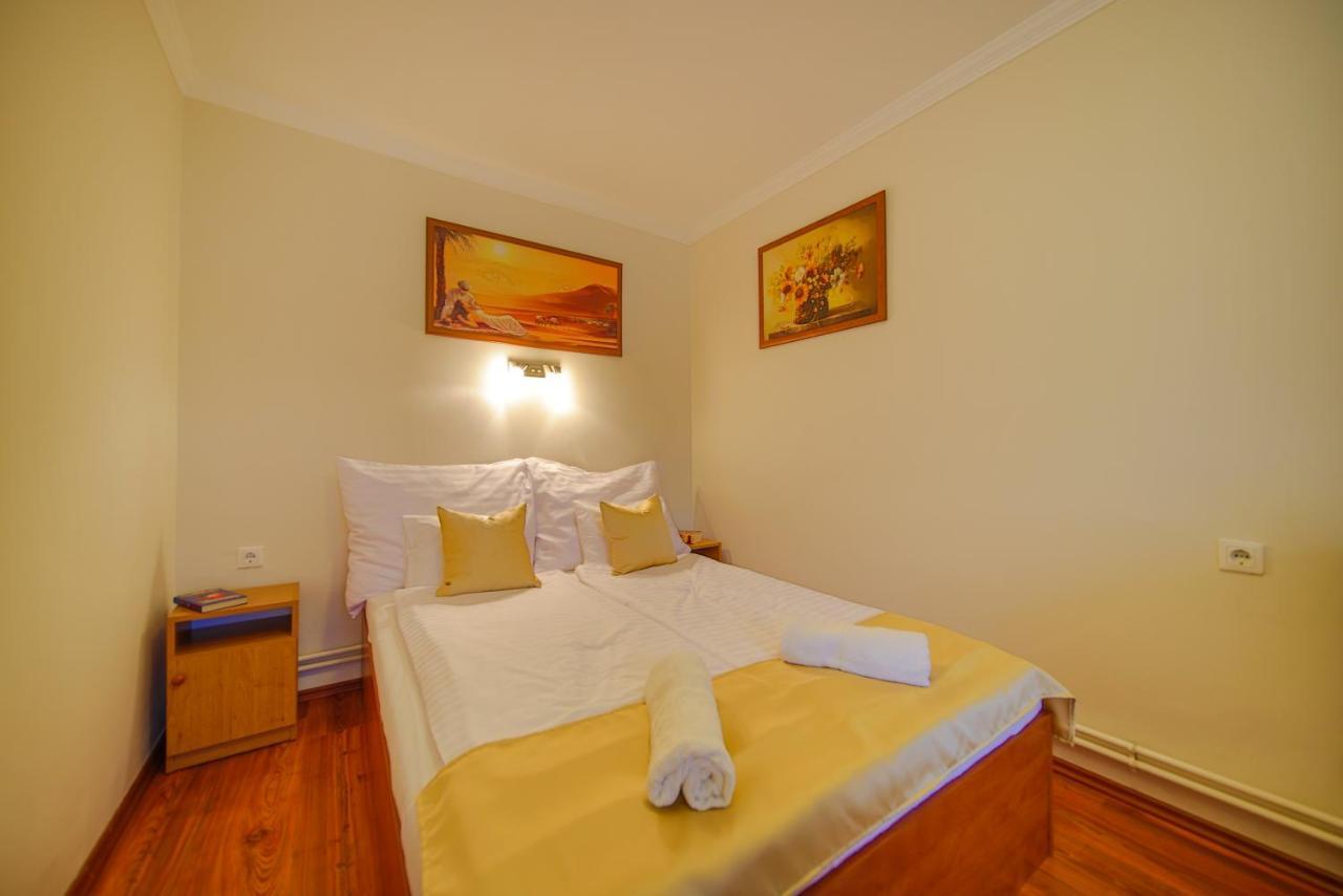 Maria Apartman Hajduszoboszlo Exterior photo
